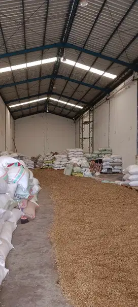 Gudang Arteri Porong-Sidoarjo, dekat TOL