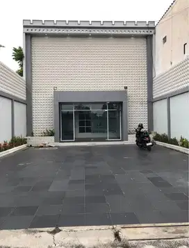 Disewakan Gedung cocok untuk kantor /Gudang
