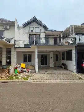 Di jual rmh kota wisata Full Renovasi 2 lantai Siap Huni