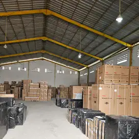 Di sewakan Murah Gudang di Kavling DPR Cipondoh