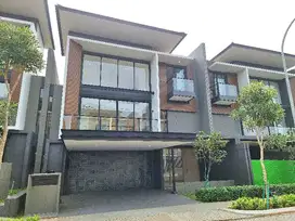 Rumah Mewah Laurel Navapark BSD City, Dekat The Breeze, AEON Mall