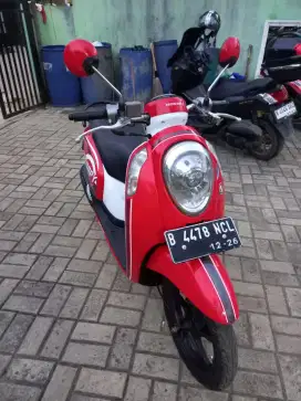 Scoopy merah esp mulus