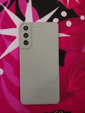 Samsung s21 fe  8/256  on ui. 7