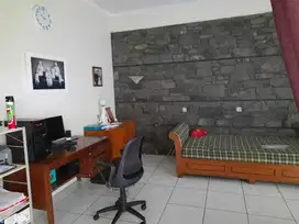 Rumah mewah + Paviliun Setra Sari