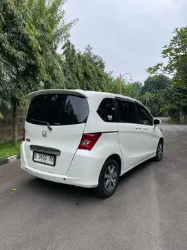 Honda Freed 2012 Bensin