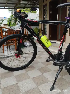 Sepeda Merk Mongoose Switch Back comp