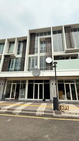 DIJUAL RUKO NORTHWEST BOULEVARD CITRALAND MURAH