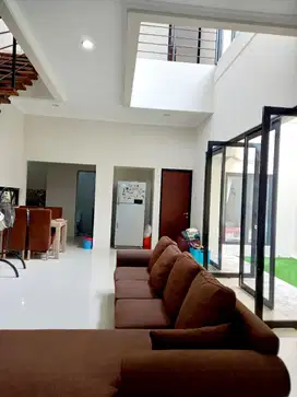 RUMAH SIRKULASI BAGUS DI KENCANA LOKA EXTENSION BSD TANGSEL