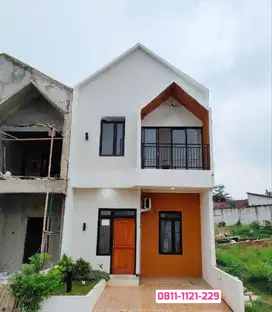 Rumah 2 Lantai Pinggir Jalan Raya Dekat Tol Sawangan DP 0 Free Biaya