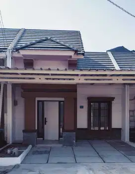 Dijual Rumah Cantik di Dharmawangsa Residence
