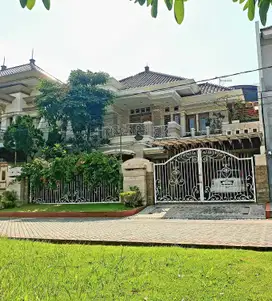 Rumah tinggal di Galaxi Bumi Permai Araya Jl. A R Hakim Surabaya