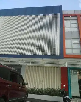 Disewakan Ruko 3 lt Baru Gress Di Citraland Utama Surabaya Barat