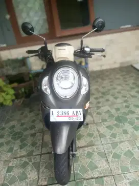 JUAL MOTOR BEKAS SCOOPY ISTIMEWA