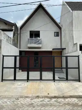 Rumah Kutisari Indah Utara Surabaya