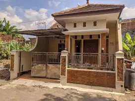 Jual rumah murah timur pln gedongkuning