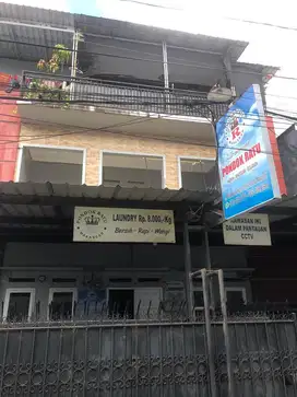 Pondok Ratu Kost Eksekutive