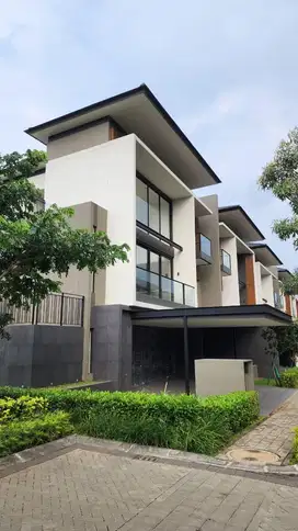 Dijual Rumah Mewah Laurel Navapark BSD City Serpong Tangerang