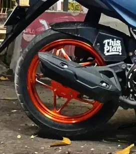 Velg Bintang Delkevic Gen 1