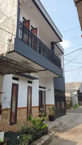 Dijual Rumah 2 Lantai Lokasi di Krukut Limo Depok