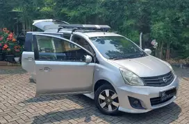 Nissan Grand Livina HWS 1.8 2010 L10 M/T
