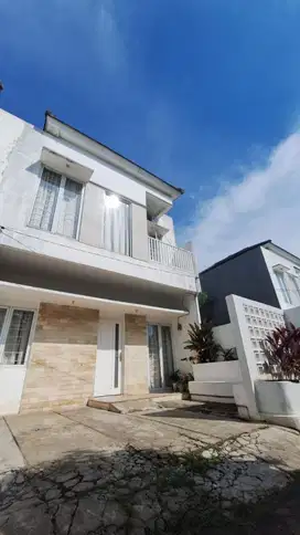 Jual cepat rumah second deket toll
