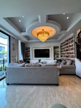 RUMAH MEWAH MIRIP SHOW UNIT DI BSD ZORA