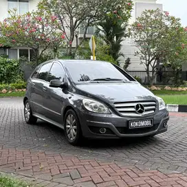 MERCEDES BENZ B170 2009