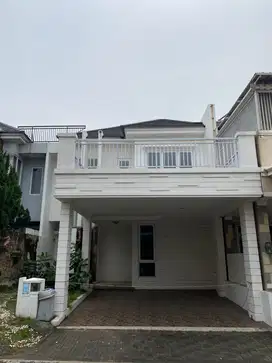 Dijual Cepat Rumah Kota Wisata Bagus Rapih Siap Huni 2 lantai