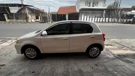 TOYOTA ETIOS VALCO 2013