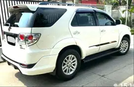 DIJUAL Toyota Fortuner 2,5 G VNT (tangan 1, bodi mesin sangat terawat)