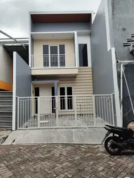 Jual rumah baru gress Lebak Timur 2lt