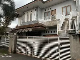 Dijual Rumah Strategis Harga Menarik Di Komp Deplu Pd Aren
