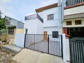 Dijual Rumah 2 Lt Minimalis Modern Siap Huni Strategis diHarapan Indah