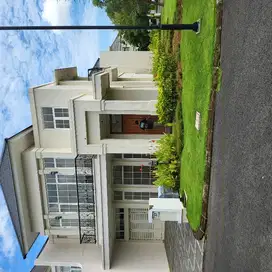Rumah Mewah Hook Jade Redidence