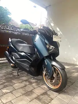 Yamaha Xmax 2023