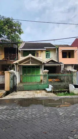 Rumah 2 lantai bumi Bekasi baru