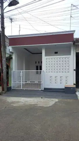 dijual rumah strategis mutiara gading timur mustikajaya bekasi