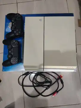 Ps 4 Fat 500gb 2 stik, seri 12 ori