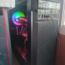 Pc gaming atau pc server