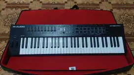 MIDI Keyboard Controller M-Audio Oxygen Pro 61 Setengah Harga
