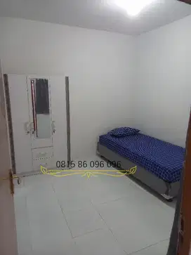 kost ancol santi AC WC dalam