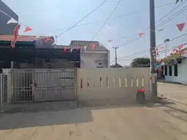 Rumah Hook Grand Mutiara Village dkt kampus unsika dan ubp, Karawang