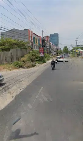 Tanah luas jl raya djlopo solobaru dekat RS Indriati strategis
