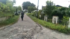 Tanah dan Rumahnya di Gobah Dekat dg jalan Sudirman