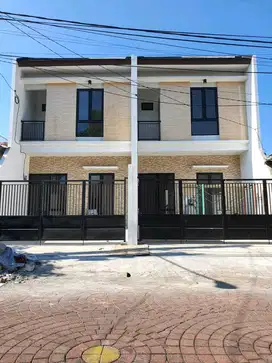 LIE2 Dijual Rumah Baru Gress Nirwana Eksekutif area merr, surat shm