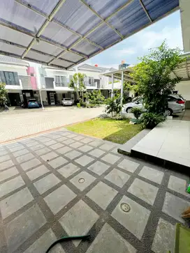 RUMAH 2 LANTAI ADA POS SATPAM PRIBADI DI RESIDENCE ONE BSD SERPONG
