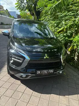 Xpander sport 2022 hitam