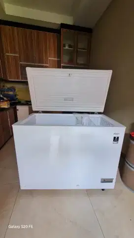 Freezer Bagus Dingin Keren