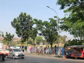 Dijual Raya Yono Koeswoyo, Surabaya Barat ( Depan Unesa )