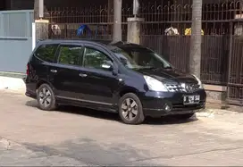 Dijual Nissan Grand Livina HWS 1.8 MT 2010